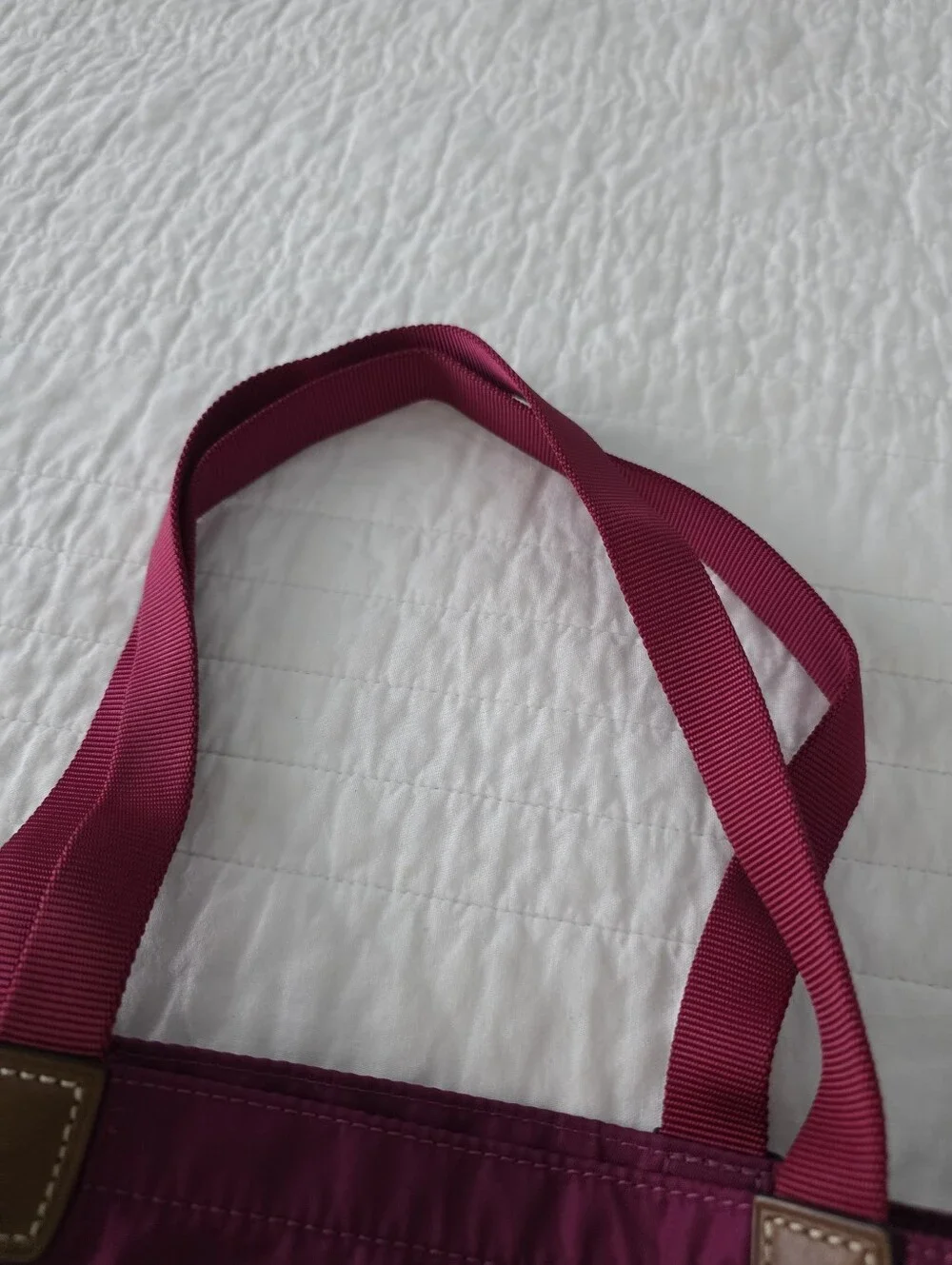 Tumi Roll Up BagWomen's Magenta Nylon Tote with Brown Leather Pocket